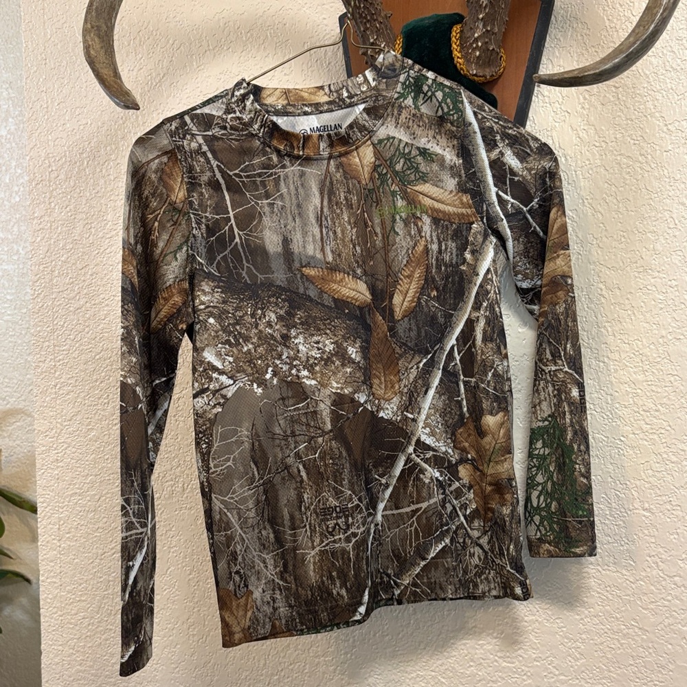 Magellan Outdoors Kids Camo Long Sleeve Tee